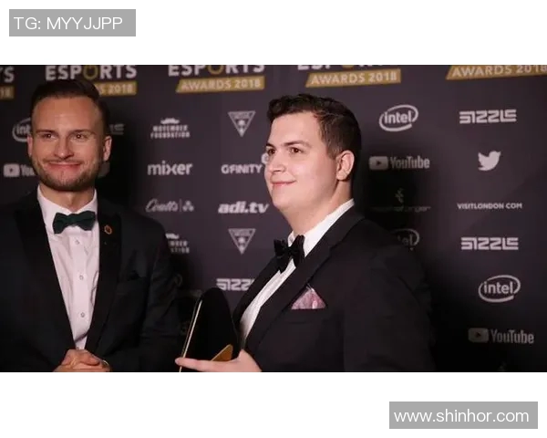 esports数据深度对话黄磊如何在英雄联盟中找到人生的意义与乐趣